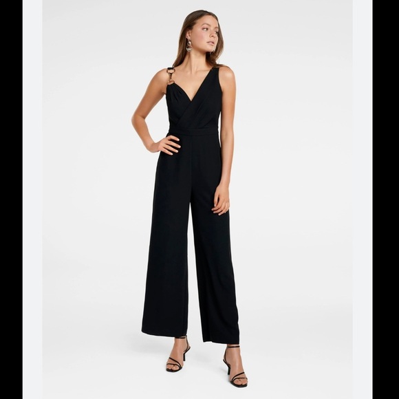 Ever New Mara Hardware Trim Jumpsuit - Picture 1 of 11